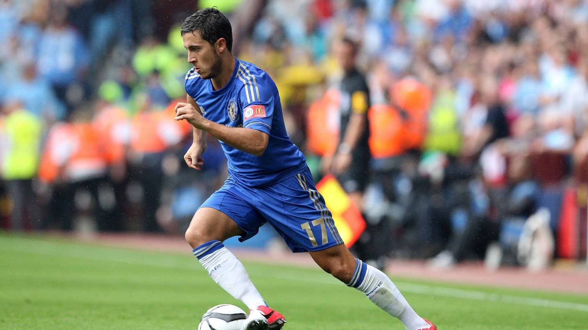 “2025世界运动会：简阳文体中心羽毛球赛事燃爆全场”